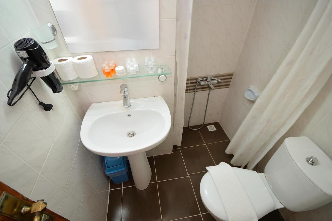 Kerman Hotel Çeşme Εξωτερικό φωτογραφία