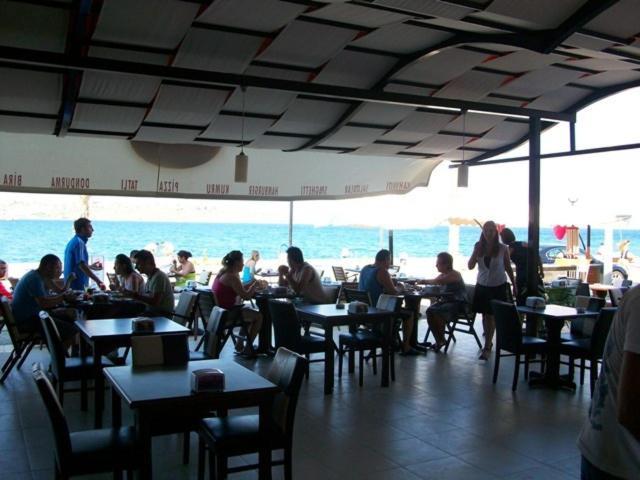 Kerman Hotel Çeşme Εξωτερικό φωτογραφία