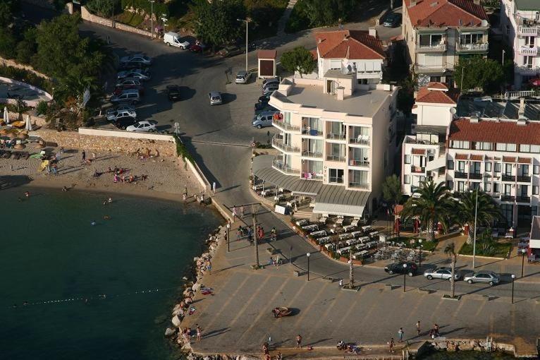 Kerman Hotel Çeşme Εξωτερικό φωτογραφία