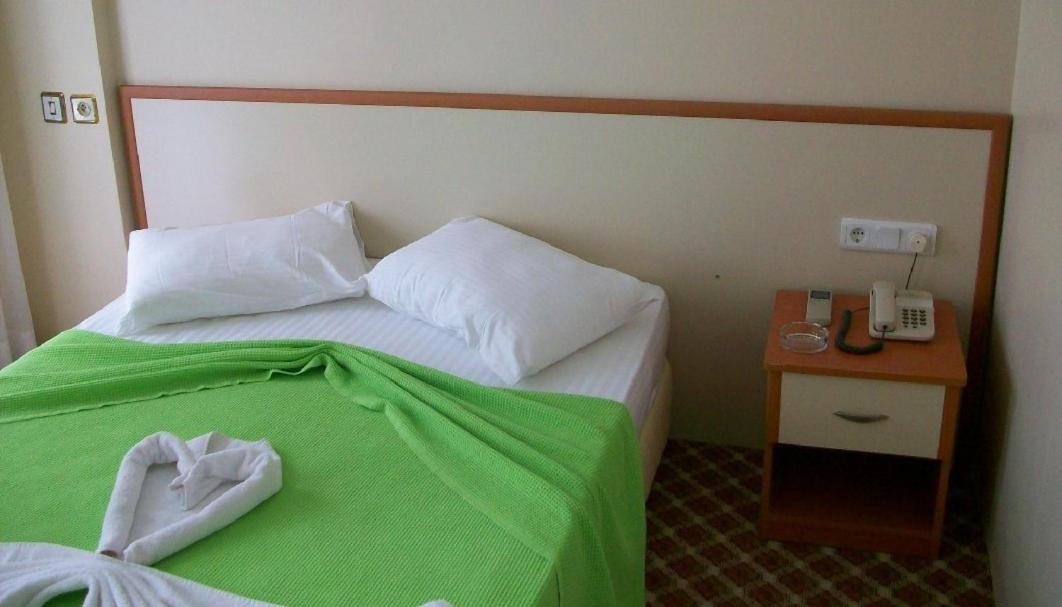Kerman Hotel Çeşme Εξωτερικό φωτογραφία