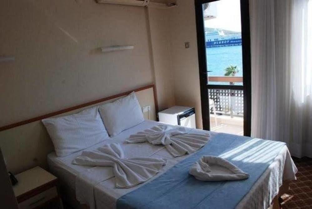 Kerman Hotel Çeşme Εξωτερικό φωτογραφία