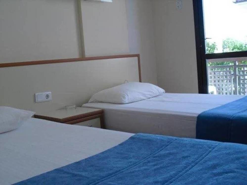Kerman Hotel Çeşme Εξωτερικό φωτογραφία