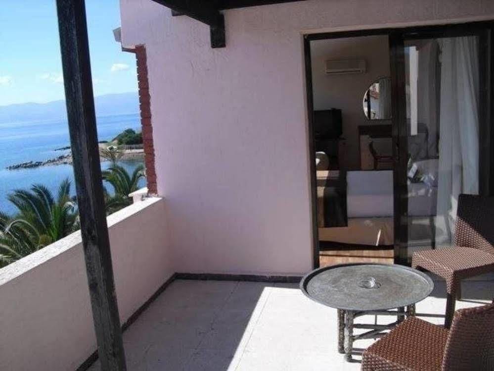 Kerman Hotel Çeşme Εξωτερικό φωτογραφία